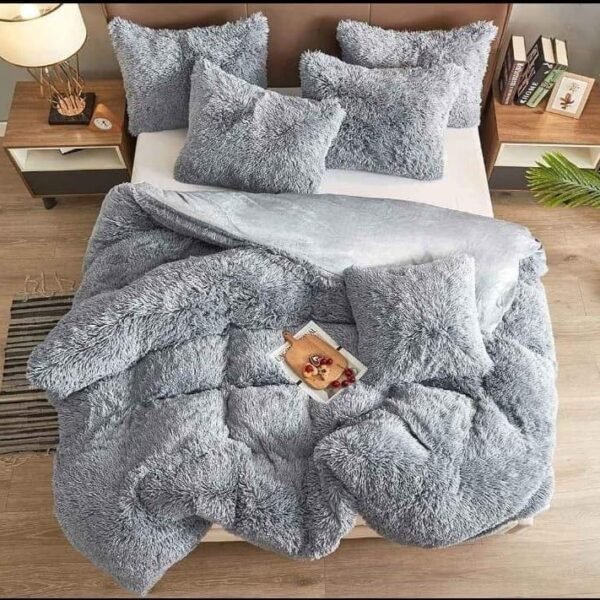 CUBRECAMA PELUCHE - GRIS