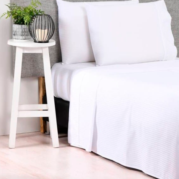 SÁBANA COLOR BLANCO DE 300 A 500 HILOS